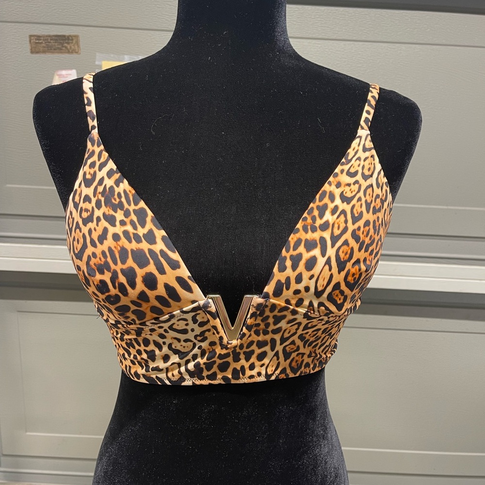 Victoria’s Secret V Hardware Swim Top Leopard Size M